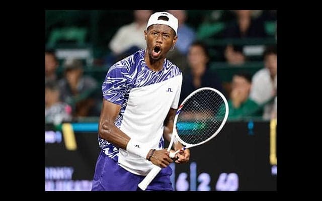 錦織圭 次戦は2m超えビッグサーバー