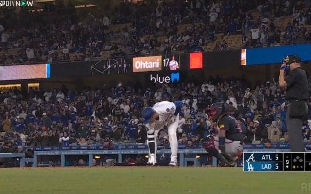 「打つぞ…打つぞ…」大谷翔平が打席に立った瞬間、“異様な雰囲気”に…「やってくれそう」から“初球サヨナラ弾で歓喜爆発”の一部始終