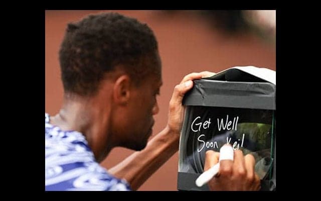  錦織圭棄権で8強「早く良くなって」 