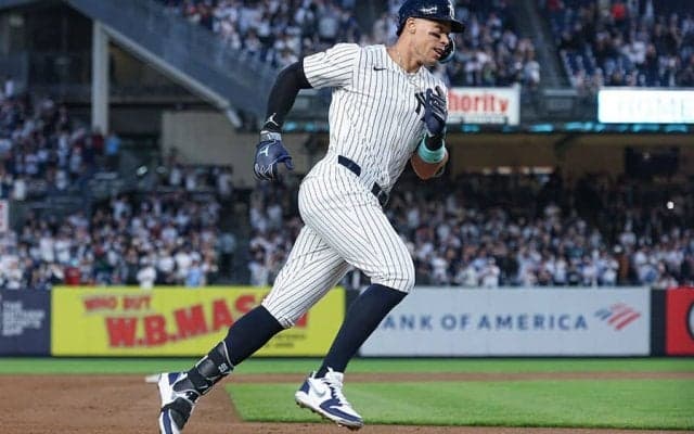 ジャッジ、開幕6戦5本塁打！　衝撃3ランに本拠地熱狂…“魚雷バット”を使わずアーチ量産