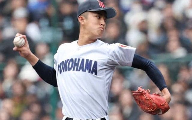 横浜高の右腕は松坂大輔の再来　沖縄尚学の左腕も評価急上昇　2年生に上位候補ズラリ　センバツドラフト候補総括