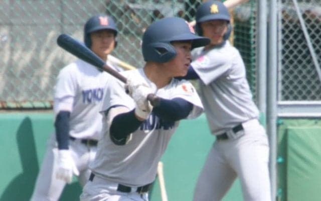 横浜の好打者が浦実の変則左腕から2ラン！145キロを計測した本格派左腕に指揮官も評価【高校日本代表候補強化合宿】

