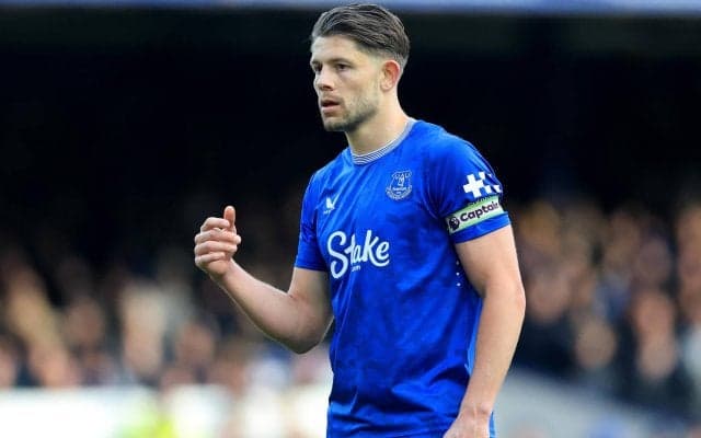 マク・アリスターへの危険タックルを見舞ったDFに殺害予告も…エバートンが声明「全く容認できない」