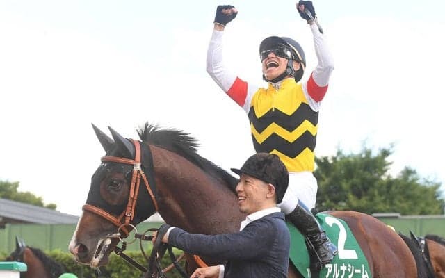 【競馬予想】大阪杯で注目の血統は？　レースとの相性、芝2000ｍなどの実績から２頭をピックアップ