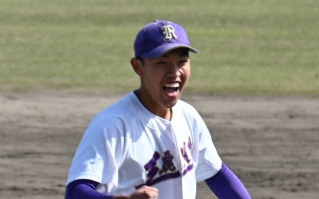 鹿児島工、延長制し17年半ぶりの決勝へ！決勝は王者・神村学園と激突！【九州鹿児島予選13日目】