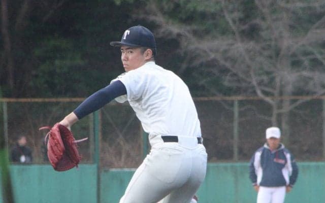高卒プロ志望の大阪桐蔭の剛腕が2回無失点の好投！直球の質を求め、この冬は回転数向上！