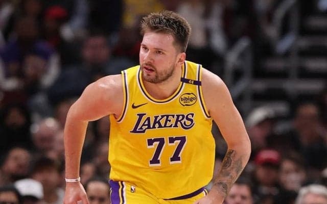 「あんなパフォーマンスじゃダメ」…ドンチッチの連続3P成功記録が114試合でストップ