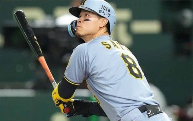 衝撃の逆方向弾　阪神サトテル1試合2発にX驚愕　「右バッターが引っ張ったみたいな打球」「やっぱりえぐい」