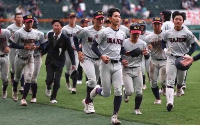 高校野球ファンが選ぶ｢ベストチームアンケート｣実施！横浜を抑えて1位に輝いたのは？