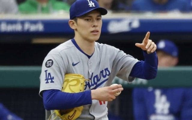 「さぁ行こう」--ド軍女房役を確信させた佐々木朗希の“言葉”　KO劇から前進した怪物の成長「シンプルに嬉しかった」