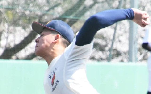 選抜高校野球優勝の横浜・奥村が無名左腕の球に「えぐっ！」と声をあげた　江藤蓮とは何者？