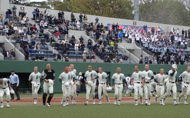 二松学舎大付が完封負けで初戦敗退、8日には早稲田実が初戦に臨む【センバツ出場校のその後】