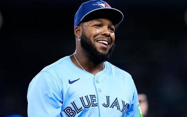 ゲレーロJr.が14年728億円で契約延長　米報道…後払いなしで“大谷超え”の価値に