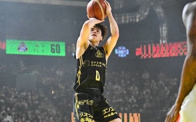 藤井祐眞が史上初の快挙…500試合出場を達成「自分の体がプレーできる内は休まずプレーし続けたい」