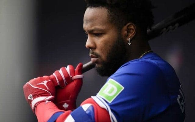 ブルージェイズが「14年730億円」でゲレーロJr.と契約延長　21年は「オオタニの実力がなければ」MVPと米報道