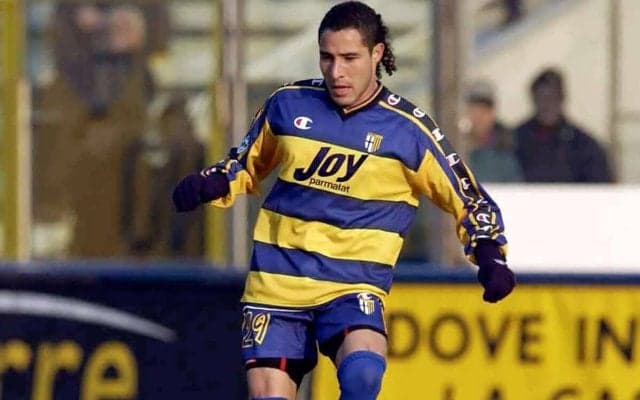 中田英寿氏ともパルマでプレーした元コロンビア代表MFが47歳で急逝…親戚の誕生日パーティーで心臓発作