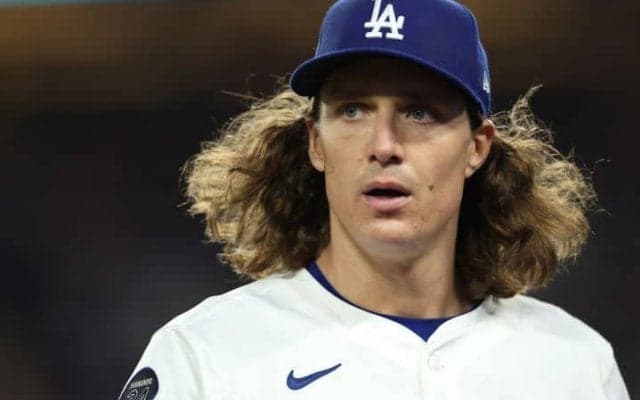 ド軍ロバーツ監督、グラスノーらが国会議事堂を訪問　前日にはホワイトハウスを表敬訪問　大谷翔平らは不参加