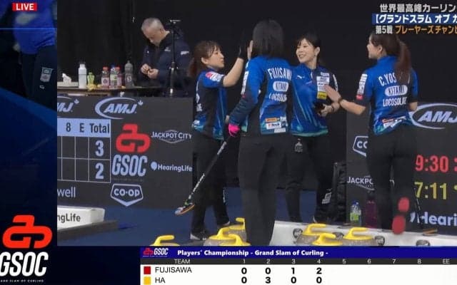 「窃盗団キター！」ロコ・ソラーレが鮮やかすぎる“2スチ”を決めた瞬間 実況＆ファンも思わず興奮！「良くも悪くもロコの強味」