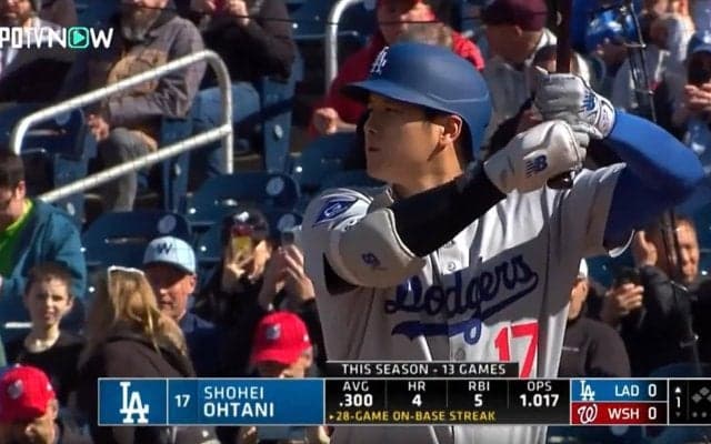 大谷翔平、2試合ぶりマルチヒット＆1盗塁2得点でチームの連敗ストップに貢献！自己新の開幕14試合連続出塁