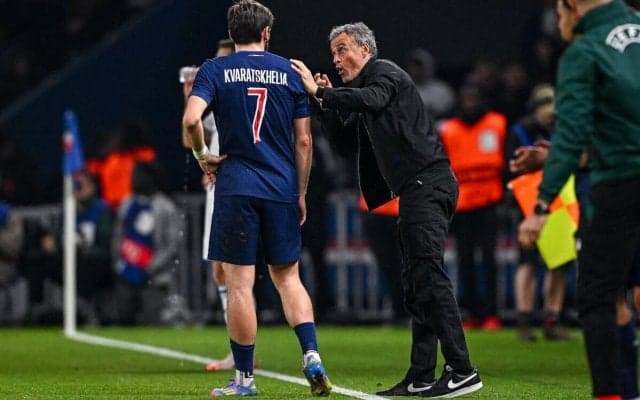 先発抜擢に応えた19歳ドゥエの活躍を喜ぶルイス・エンリケ監督｢レンヌから彼を獲得したのは正しい決断だった｣