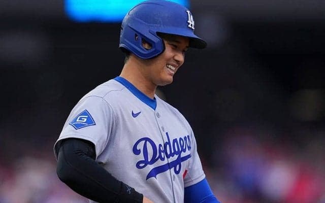 ド軍に流行する大谷翔平のCMポーズ　同僚まさかの“本音”「よく分からない」