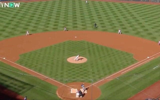 球場騒然！ 大谷翔平、爆速弾丸ヒットで“まさかの光景”「エグすぎる」171キロ“火の玉打球”→相手内野陣が動けない「そりゃそうなる」