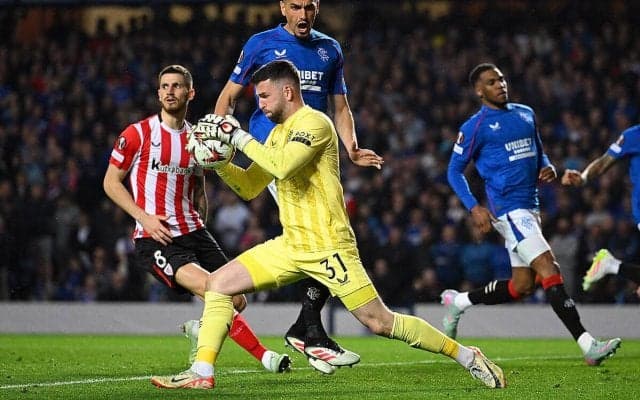 数的優位活かせずにPKも失敗…レンジャーズvsアスレティックはゴールレス【EL】