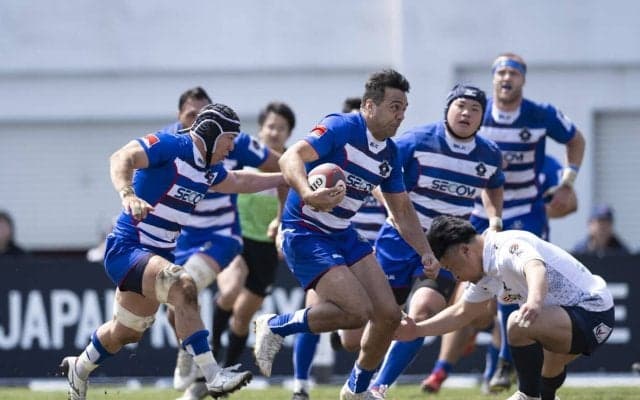 過去2敗を喫した相手からの初勝利で、首位奪取を