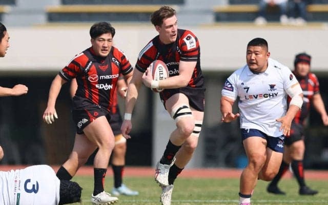 海外出身選手6人がすべて同じポジションの対決へ。大一番に昂ぶる海外出身最年少選手