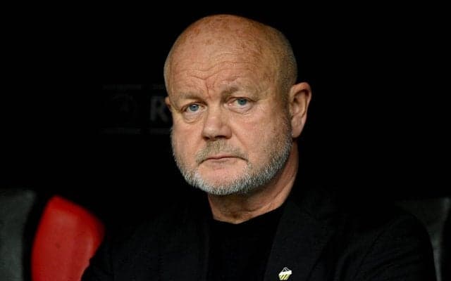 元浦和のヘグモ監督がサポーターからの金銭請求に応じる…700km離れたアウェイゲームで3-0敗戦で開幕連敗