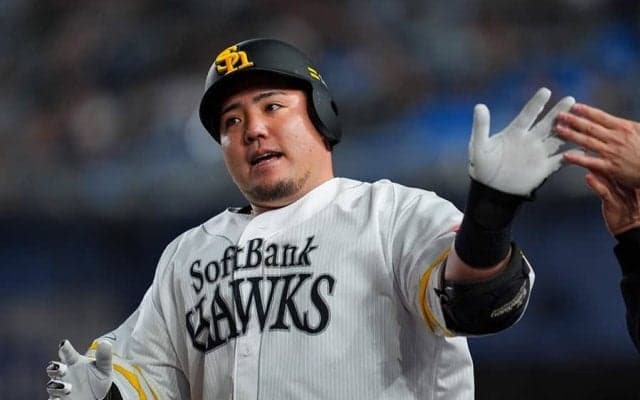 日本ハム・郡司が延長12回サヨナラ弾、鷹・山川は2本塁打…11日のパ・リーグ