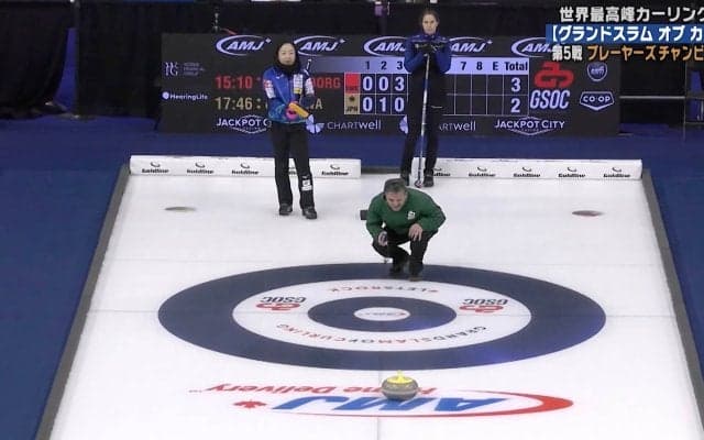 なぜ審判が！？藤澤五月も思わず「ニヤリ」…ロコ・ソラーレ戦でまさかの“珍騒動”「It''s so close」