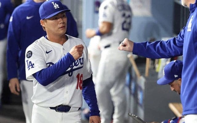 貫禄投球の山本由伸に同僚スネルが送った“一言”　見届けたエースの姿