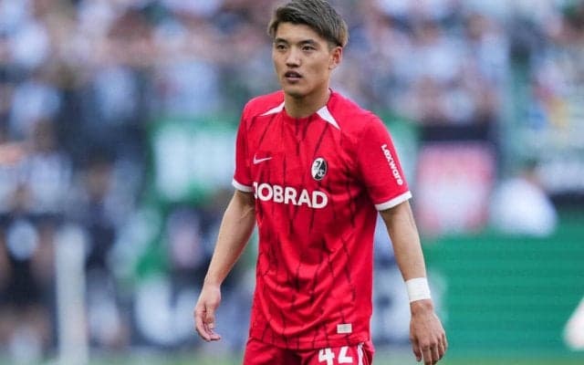 堂安律が終盤に決勝点アシスト、板倉滉フル出場のボルシアMGに競り勝ったフライブルクが6戦ぶり勝利で6位浮上【ブンデスリーガ】