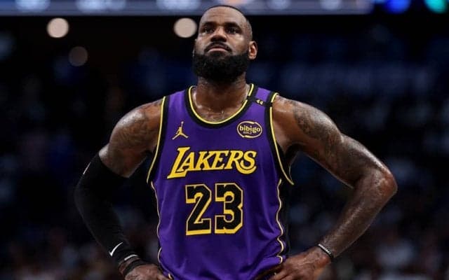 キャリア22年目のレブロン・ジェームズが現役最年長ながら圧巻の成績を記録