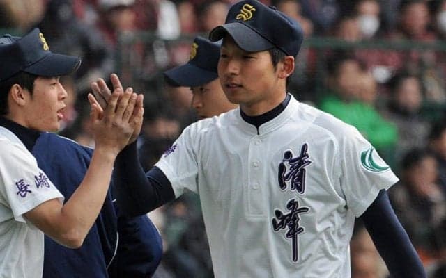 「体が重いなぁ」→甲子園無双でドラ1　長崎の公立校に現れた“怪物”「負ける気しない」