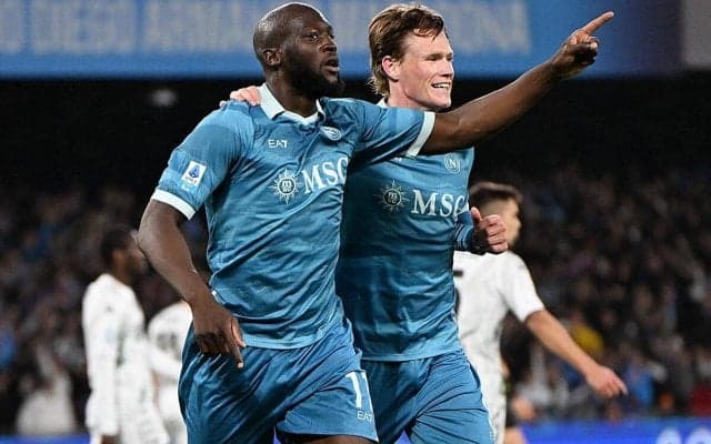 マクトミネイのドッピエッタなどでナポリがエンポリに3発完勝！【セリエA】