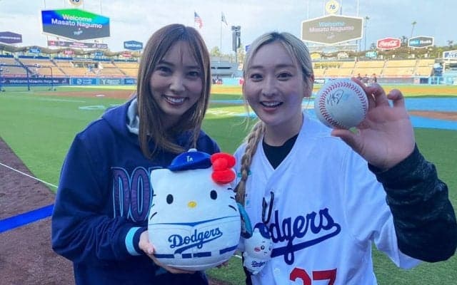 金髪美女がド軍本拠地“初降臨”　「興奮しすぎて」…ベッツと生対面でサインもゲット