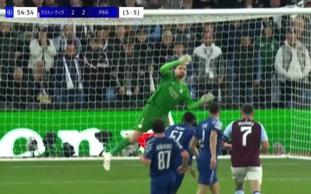 ゴラッソ過ぎてイタリア代表GKが諦めた？「マッギンのランニングミドルイカれてんだろ」スタジアム騒然の40メートル独走→急速落下する高速ドライブシュート炸裂の瞬間