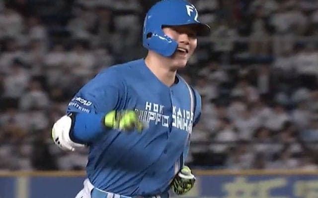 清宮幸太郎の一発に新庄監督が「デレ気味」　珍しい一幕にファン困惑「いいの!?」