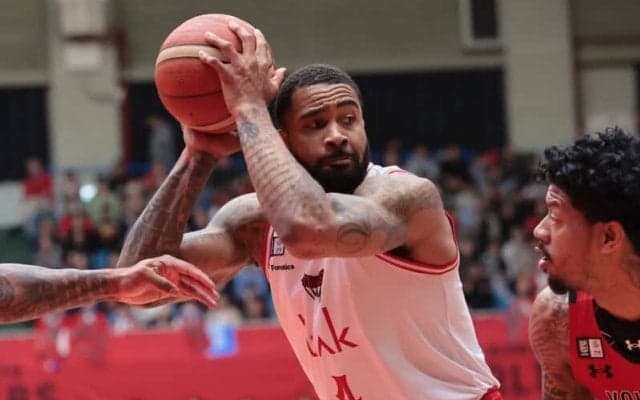 B2富山のユージーン・フェルプスが個人通算3000リバウンドを達成…B2では史上初