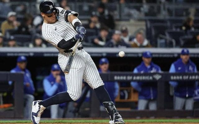 ジャッジ、11試合ぶり7号ソロ　驚異の打率.409、年間63発ペース…“主将”の一撃に本拠地熱狂