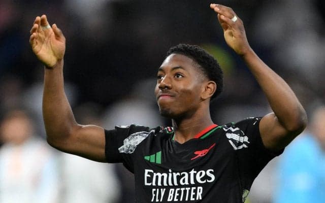 「信じられないくらい素晴らしい」レアル相手に2試合フル出場の18歳DFルイス＝スケリー、チームの団結力を誇る「僕たちが支え合えば大丈夫」