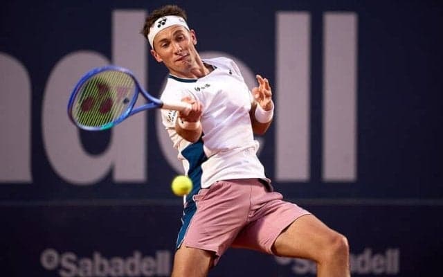 連覇を狙うルードが準々決勝へ「メンタル的には誇りに思う」、4度の準優勝のチチパスらも8強[バルセロナ・オープン]