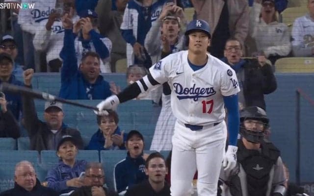 大谷翔平、“今季イチ”特大ホームランの「打球音」「飛距離」がエグすぎた…全員が“確信”の一発にスタジアム大熱狂