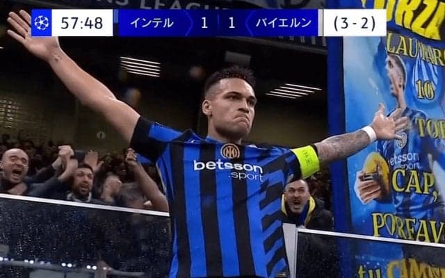 人間離れ！インテル10番の“超反応ゴラッソ”にSNS騒然「振りが速すぎる」「バケモノだ」「どうやってんの…」