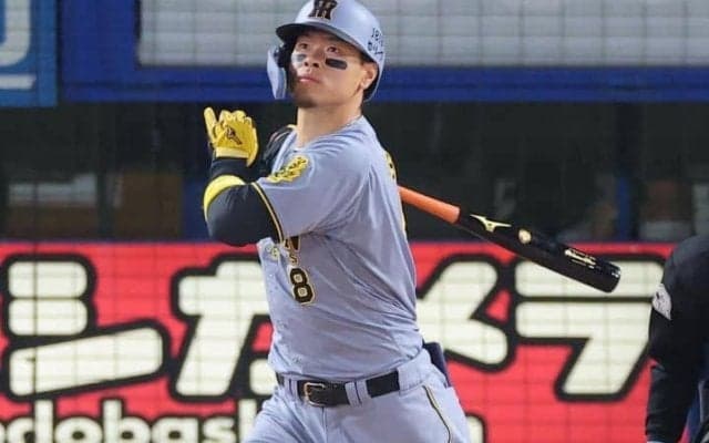 打率.218でも年47HRペースの“異質”　日本人離れした虎の大砲・佐藤輝明が目指すべきはMLB通算462発のスラッガー？