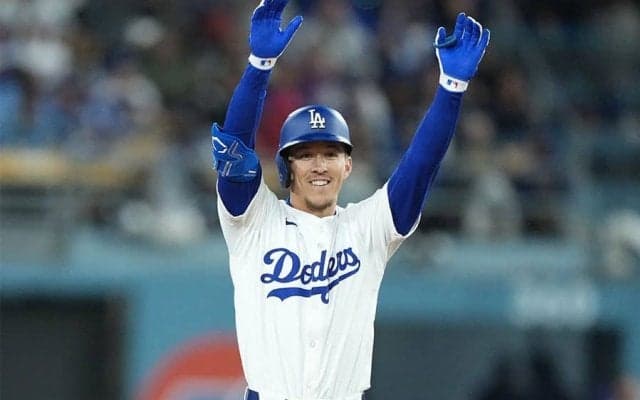 ド軍野手の前で“やらかした女性”が「可愛すぎ」　美人レポーターも注目した珍事