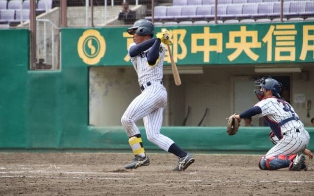 プロ注目・エドポロが2安打の活躍！この春打率5割近くで猛アピール【関西六大学】