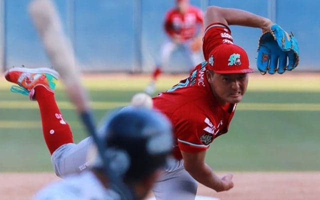 安樂智大が海外で放つ存在感　球団が授けた“称号”「皇帝」、地元メディアも称賛